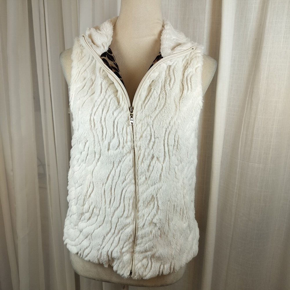 Betsey‎ Johnson White Faux Fur Zip Vest Leopard Lining Womens Size S Cozy Glam